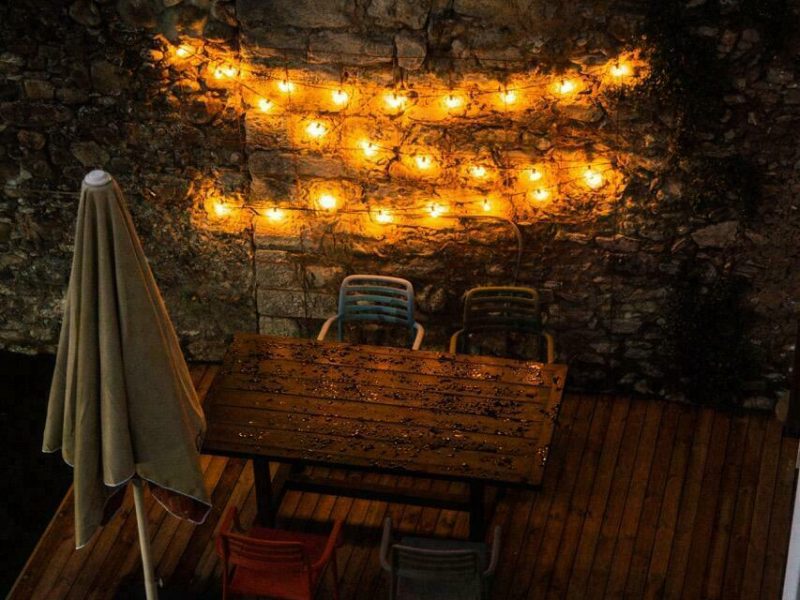 Jardin privé de Sardinero appartement éclairé la nuit