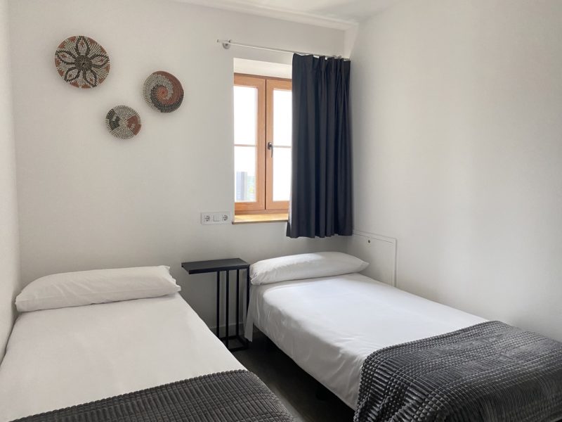 Segunda habitación del apartamento Galizano con dos camas individuales