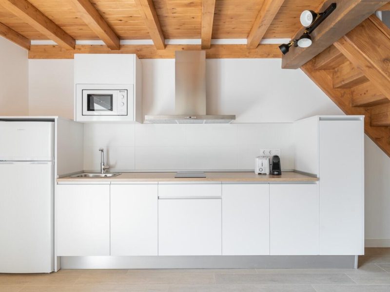Cuisine complète des appartements Somo et Loredo, 80 m²